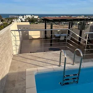Atico Con Piscina Privada Vistas Al Mar Apartamento